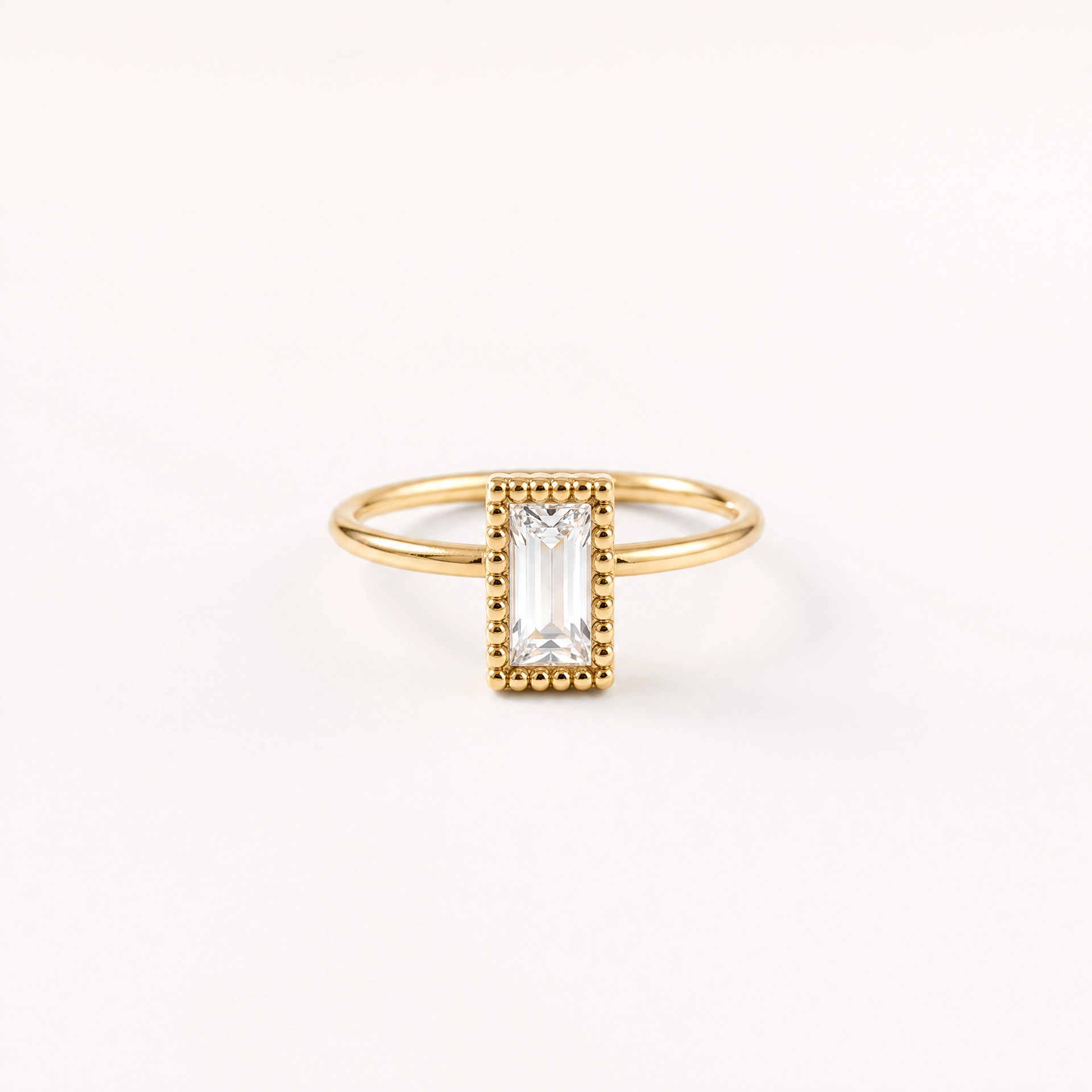Lumière Baguette Ring — 18k Gold Plated