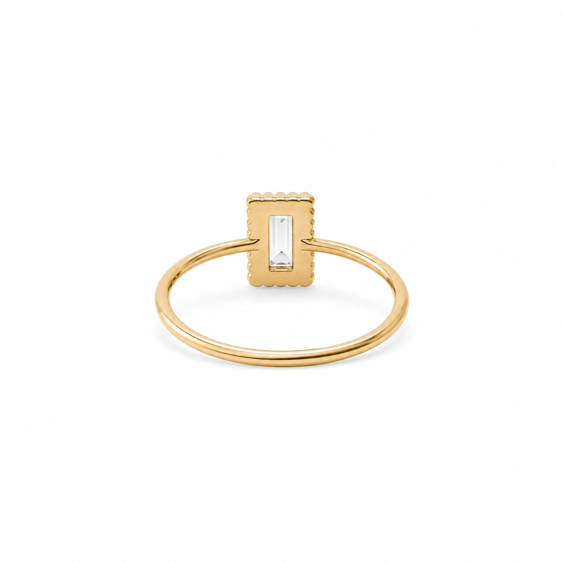 Lumière Baguette Ring — 18k Gold Plated